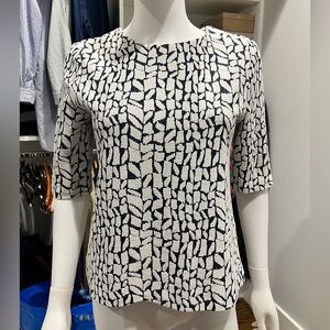 Black and White Boxy 3/4 Sleeve Blouse